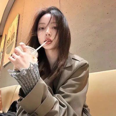 鲜花盛开的山村