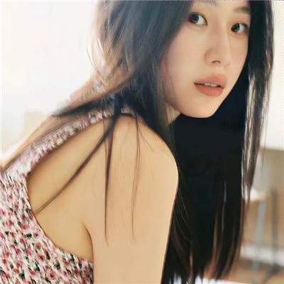 濶少艳福